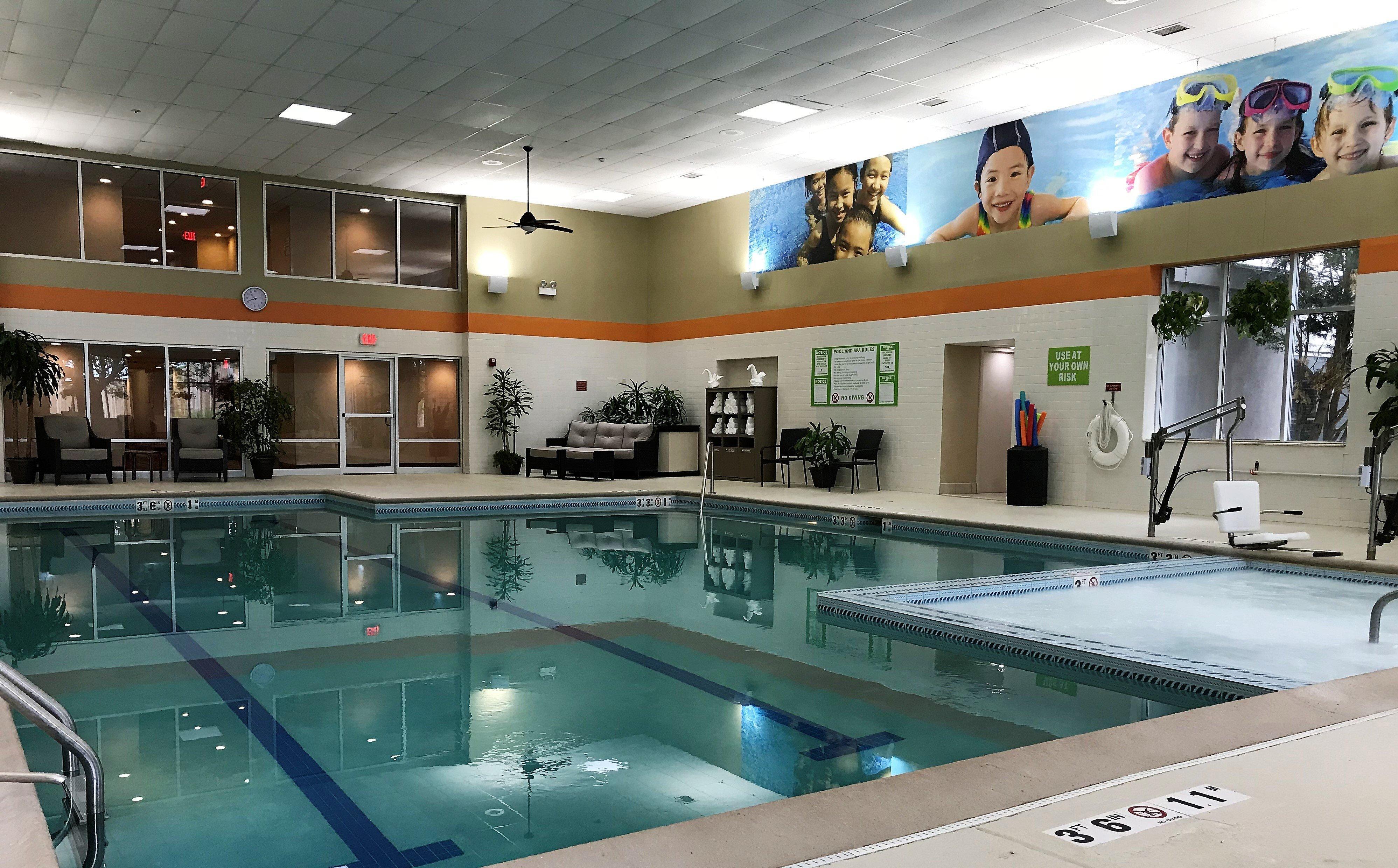 ฮอลิเดย์ อินน์ โฮเทล แอนด์ สวีท ชิคาโก-แครอล สตรีม/วีตัน Carol Stream ภายนอก รูปภาพ